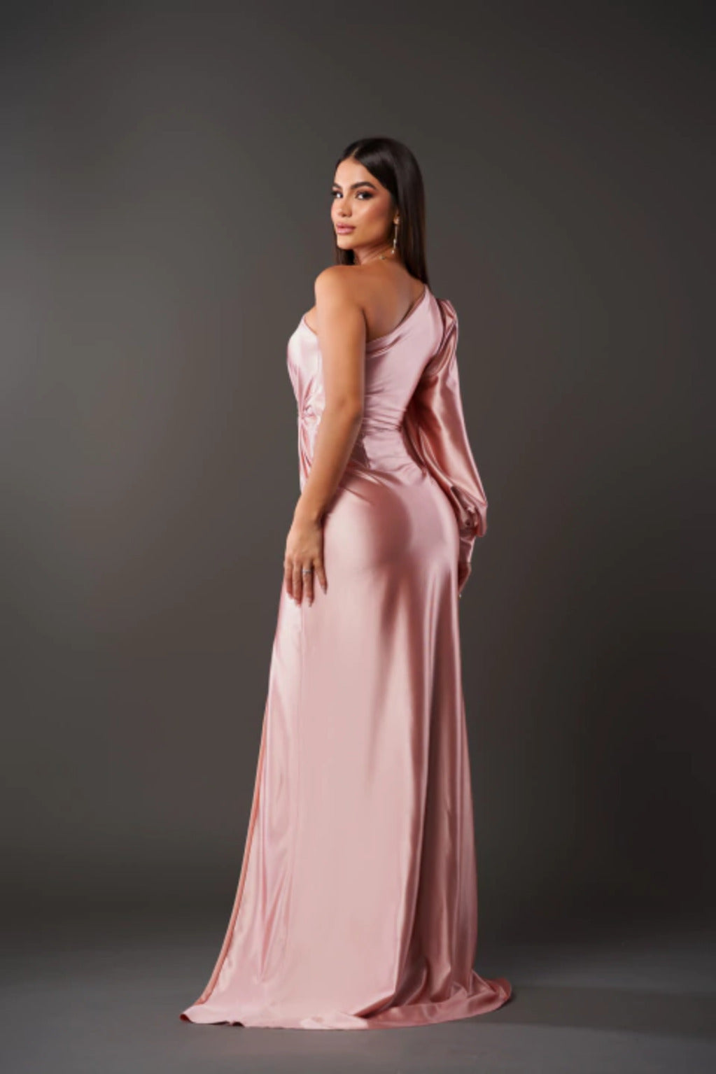 KYARA | Elegant and Refined Dress